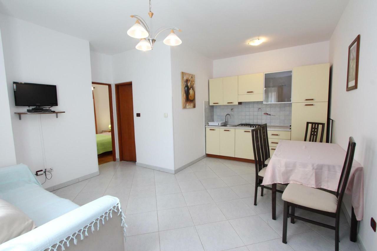 Apartments Villa Mara روفينج المظهر الخارجي الصورة