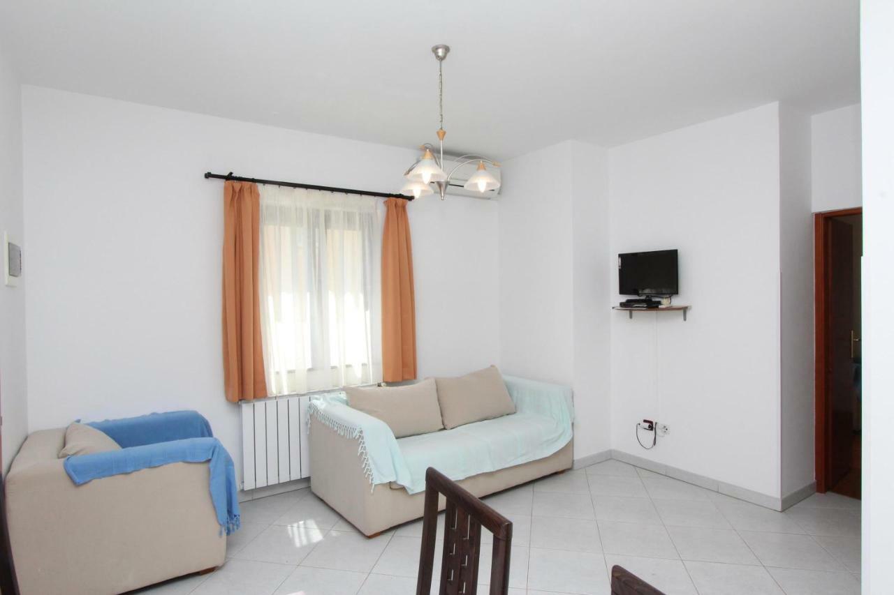 Apartments Villa Mara روفينج الغرفة الصورة