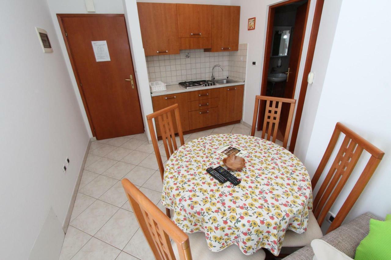 Apartments Villa Mara روفينج المظهر الخارجي الصورة