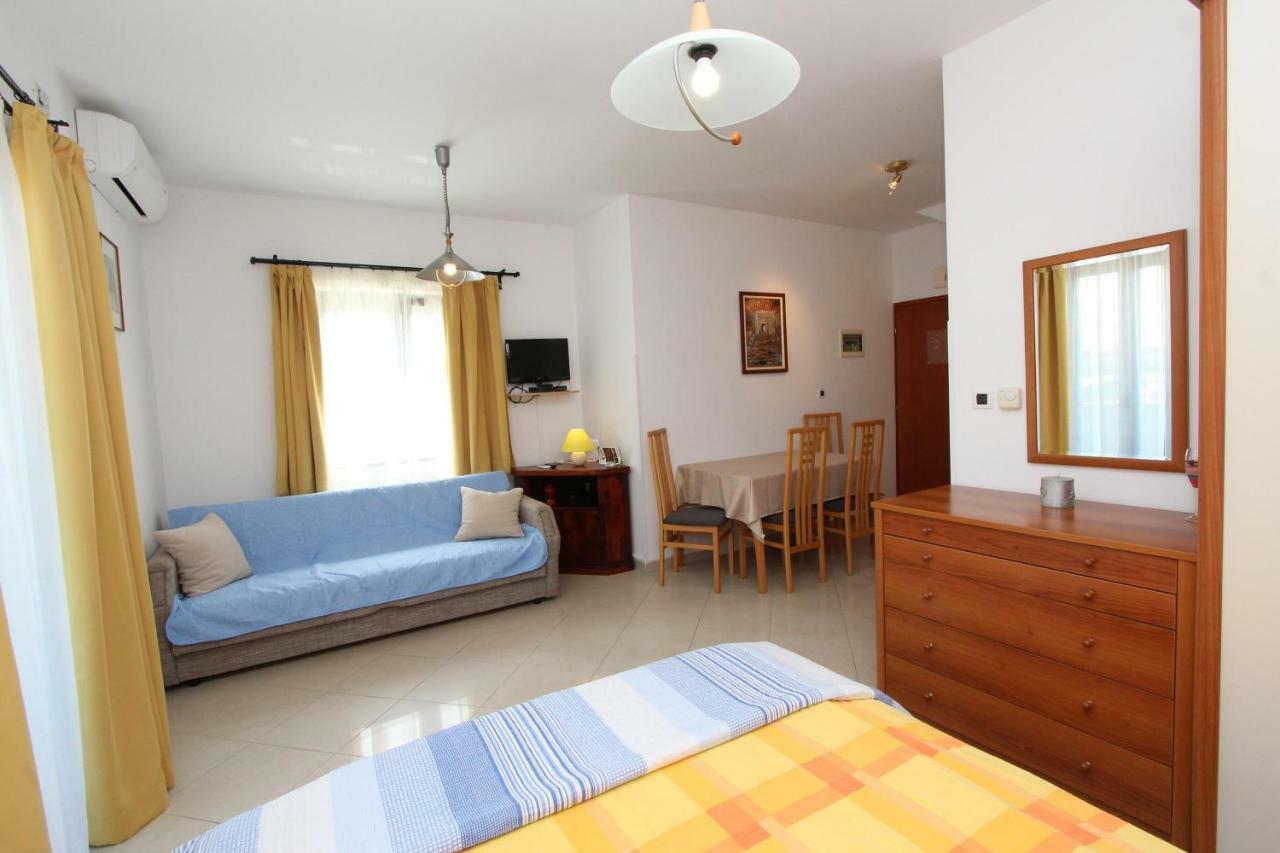 Apartments Villa Mara روفينج المظهر الخارجي الصورة
